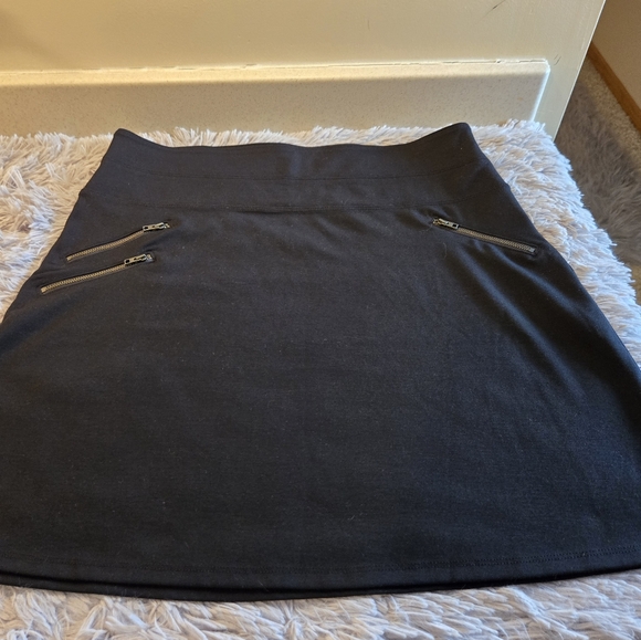 Athleta Black Skirt Size 14 - Picture 6 of 16
